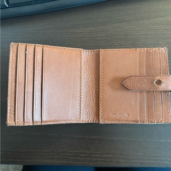 Madewell Brown Leather Wallet - Picture 3 of 8
